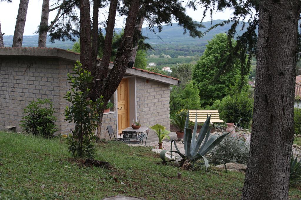 Bed And Breakfast Romantica Evasione Sutri Dış mekan fotoğraf