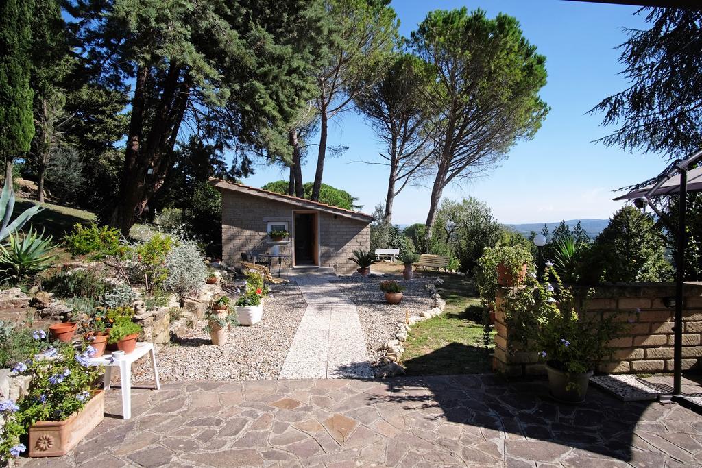 Bed And Breakfast Romantica Evasione Sutri Dış mekan fotoğraf