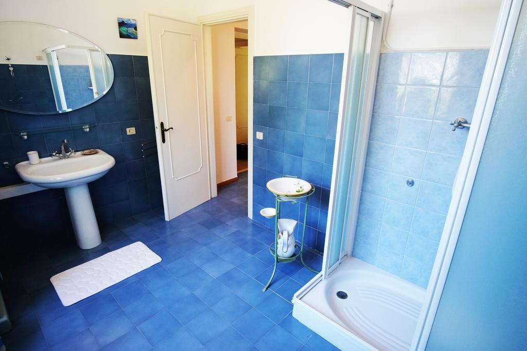 Bed And Breakfast Romantica Evasione Sutri Dış mekan fotoğraf