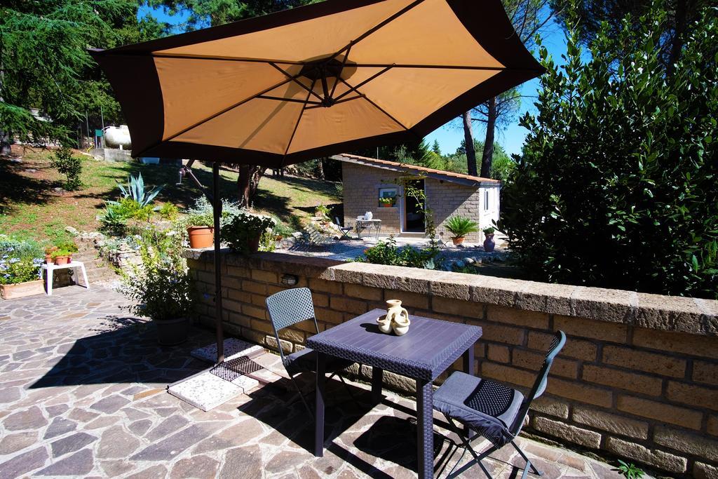 Bed And Breakfast Romantica Evasione Sutri Dış mekan fotoğraf