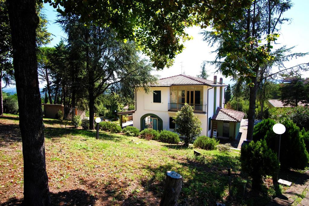 Bed And Breakfast Romantica Evasione Sutri Dış mekan fotoğraf